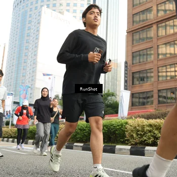 Runner Photo 4784042