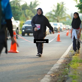 Runner Photo 4784118