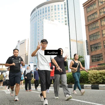 Runner Photo 4784171