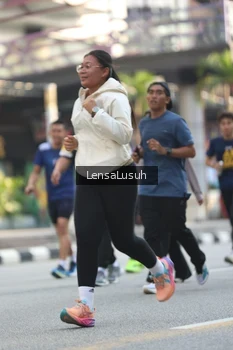 Runner Photo 4784320