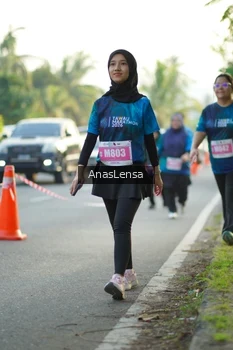 Runner Photo 4784330