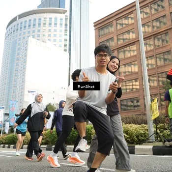 Runner Photo 4784340