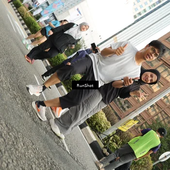Runner Photo 4784377