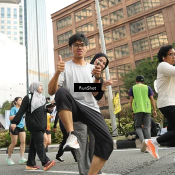 Runner Photo 4784386