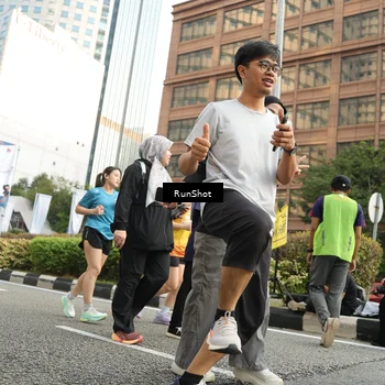 Runner Photo 4784398