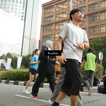 Runner Photo 4784450