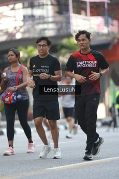 Runner Photo 4784470