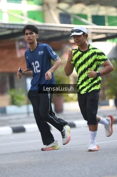 Runner Photo 4784472