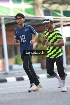 Runner Photo 4784473