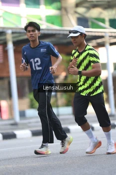 Runner Photo 4784501
