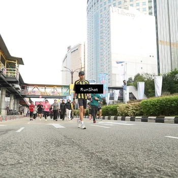 Runner Photo 4784535