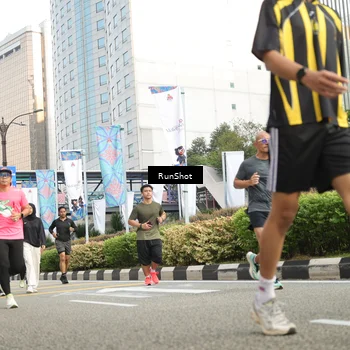 Runner Photo 4784593