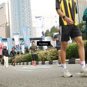 Runner Photo 4784594