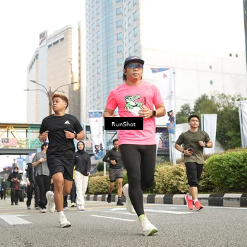 Runner Photo 4784645