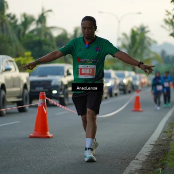 Runner Photo 4784648