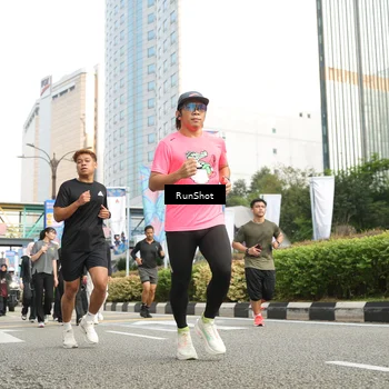 Runner Photo 4784659