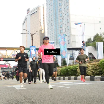Runner Photo 4784671