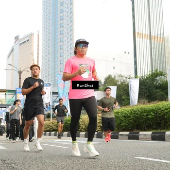 Runner Photo 4784677