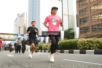 Runner Photo 4784678