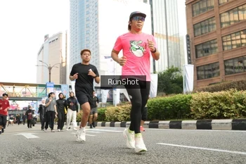 Runner Photo 4784694