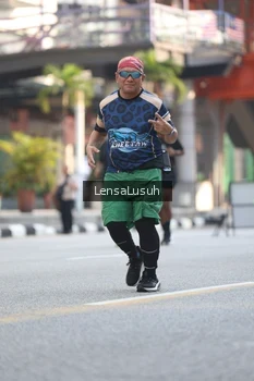 Runner Photo 4784696