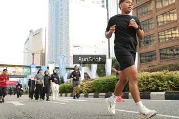 Runner Photo 4784697
