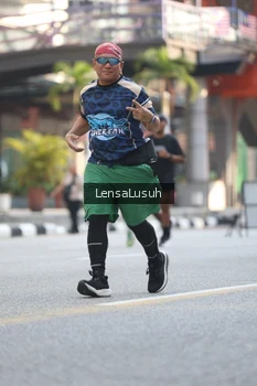 Runner Photo 4784752
