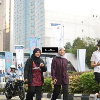 Runner Photo 4784944