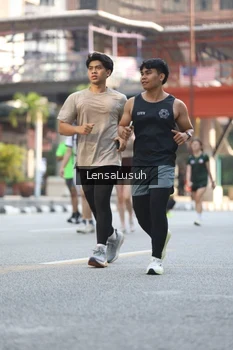 Runner Photo 4784972
