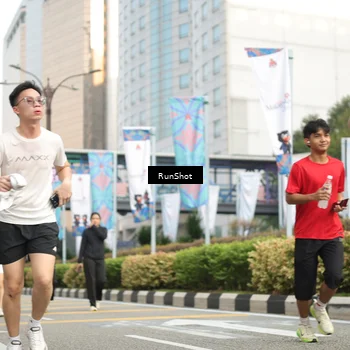 Runner Photo 4785070