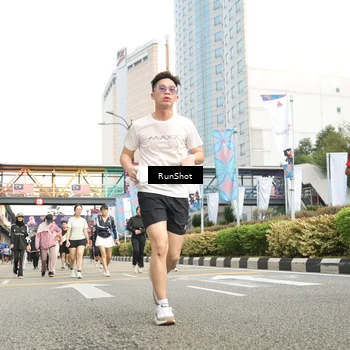 Runner Photo 4785075