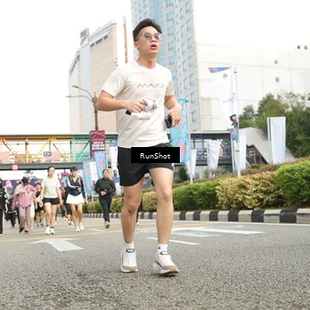 Runner Photo 4785083
