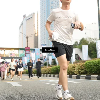 Runner Photo 4785098