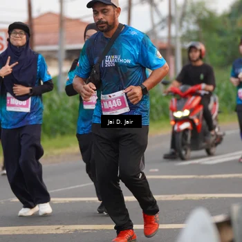 Runner Photo 4785110