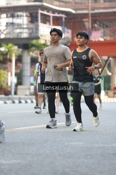 Runner Photo 4785166