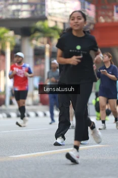 Runner Photo 4785382