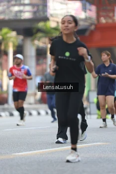 Runner Photo 4785414