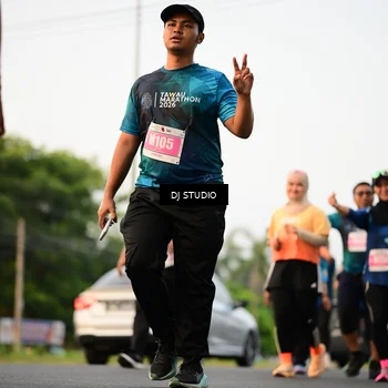Runner Photo 4785455