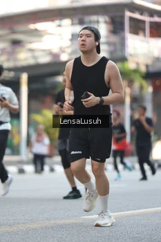 Runner Photo 4785587