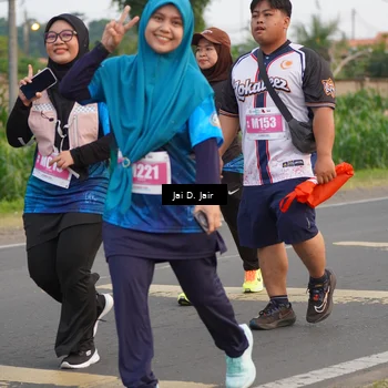 Runner Photo 4785788