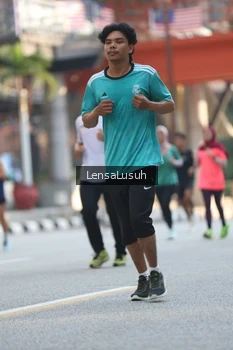 Runner Photo 4785869