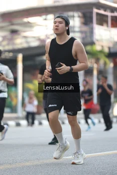 Runner Photo 4785890