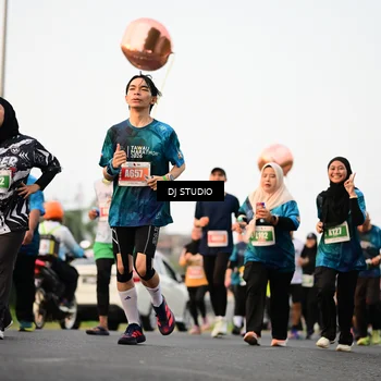 Runner Photo 4786059
