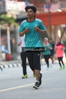 Runner Photo 4786086