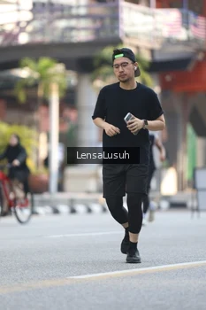 Runner Photo 4786203