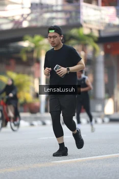 Runner Photo 4786240
