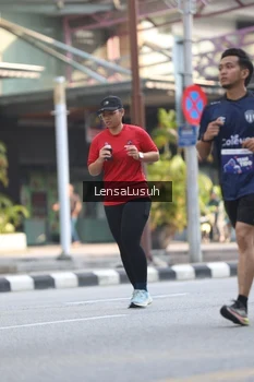 Runner Photo 4786262
