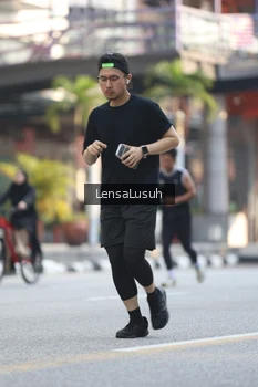 Runner Photo 4786458