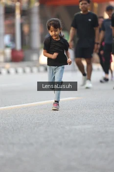 Runner Photo 4786567