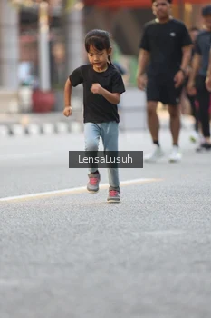 Runner Photo 4786596